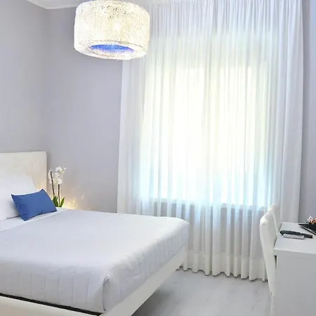 B-cool (adults Only) Bed & Breakfast