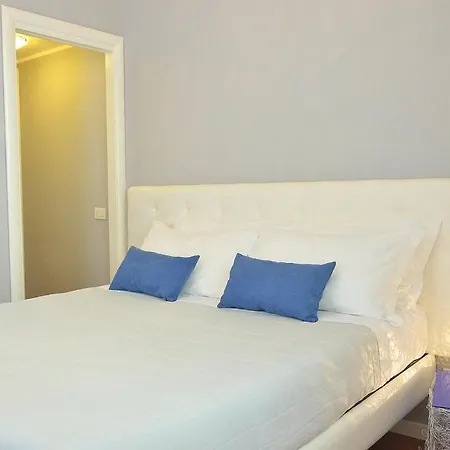 B-cool (adults Only) Bed & Breakfast