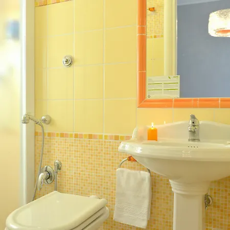 B-cool (adults Only) Bed & Breakfast Rome