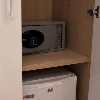 B-cool (adults Only) Nocleg ze śniadaniem Rzym