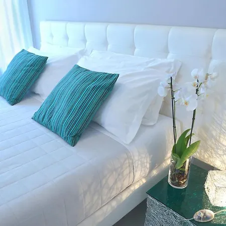 B-cool (adults Only) Nocleg ze śniadaniem 3*